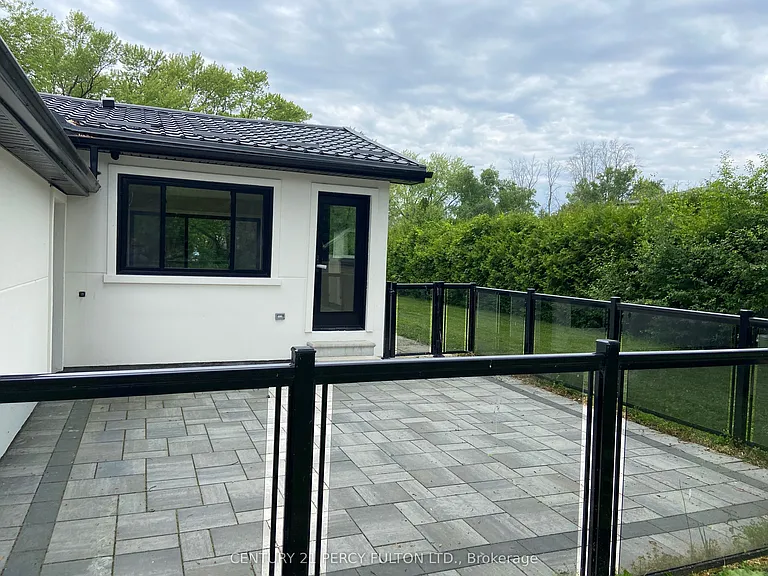 2 Walkers Ln — Photo 26