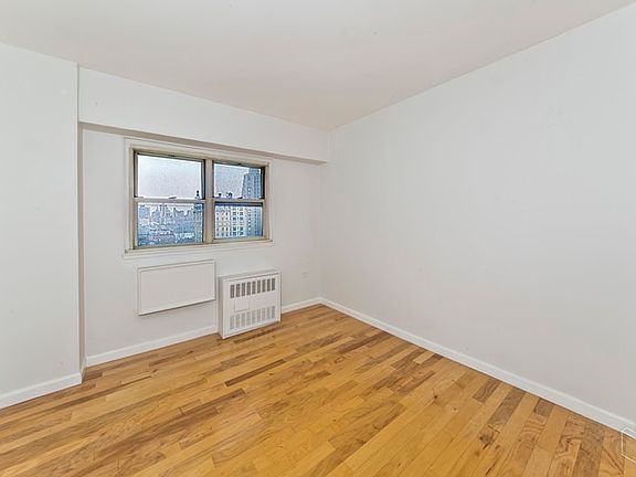 4th image of 609 Columbus Ave APT 12Q
