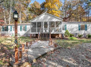 64 River Point Rd, Martin, GA 30557