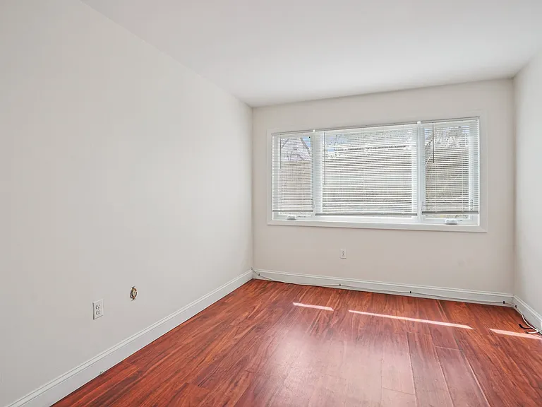 35 Desmoines Rd #209 — Photo 11