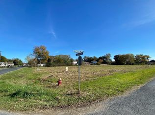 6115 Anderson St, Texas City, TX 77591