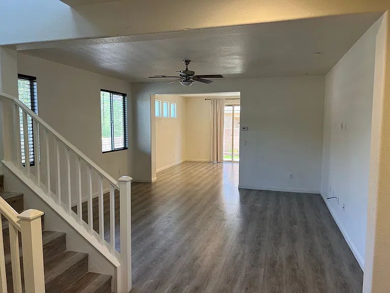 9581 Aberdeen Ridge Ct — Photo 10