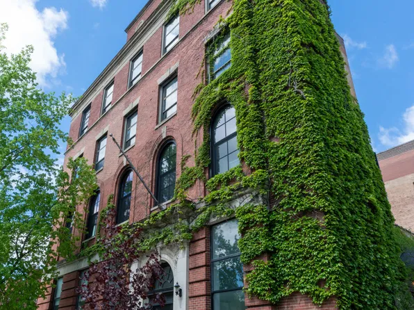 3312 W Belle Plaine Ave APT 4, Chicago, IL 60618