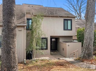 73 Ridgeport Rd, Lake Wylie, SC 29710