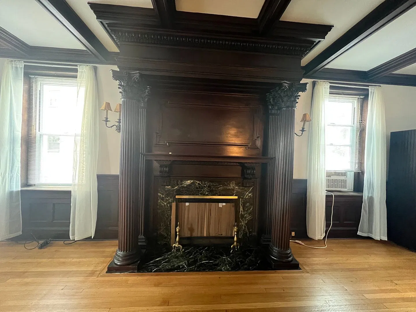 5336 Fifth Avenue — Photo 4