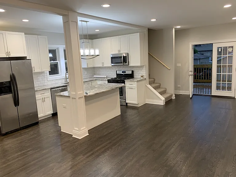 3728 N Oleander Ave — Photo 4