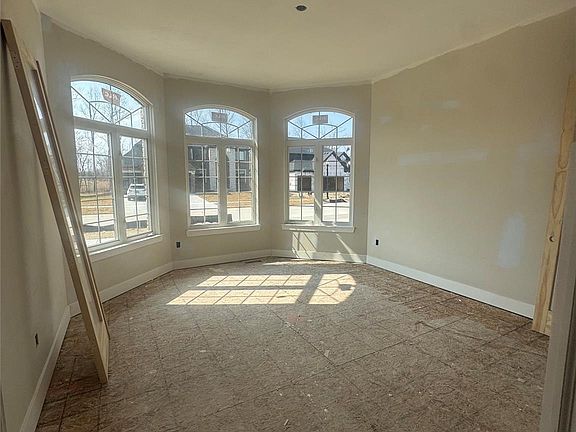 4th image of 50758 Timberstone Dr