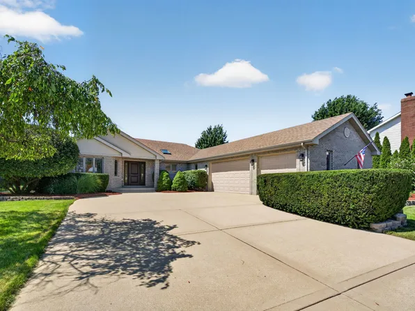 2377 Rock Cyn, New Lenox, IL 60451