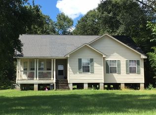 632 W Railroad Ave, Gloster, MS 39638