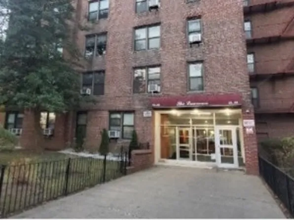 33-44 Junction Boulevard image 1 of 24