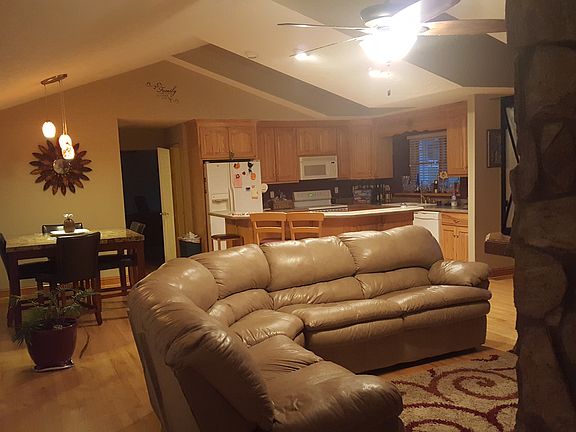 Living Room, Kitchen