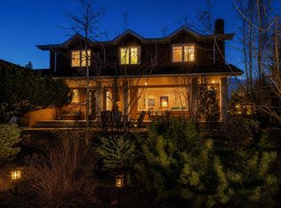 228 S Willow Ridge Pl SE, Calgary, AB T2J1N3