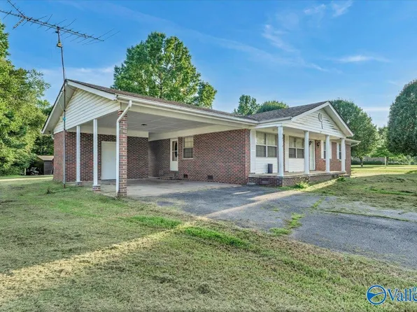646 Old Highway 35 E, Fort Payne, AL 35968