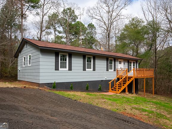 2nd image of 158 S Glenn Rd