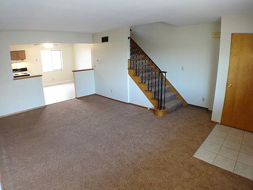2nd image of 109 Estes Ave