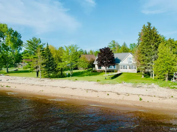 7043 Gra Al Shores South Ln #5, Rapid River, MI 49878