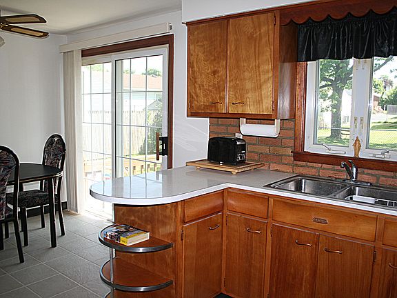 Sliding door to deck