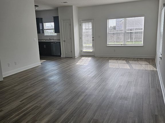 2nd image of 100 Cohen Dr