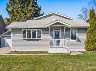 23530 N Park Rd, Lake Zurich, IL