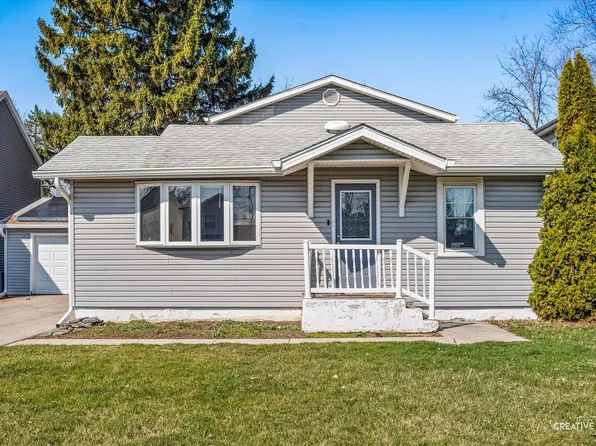 23530 N Park Rd, Lake Zurich, IL 60047