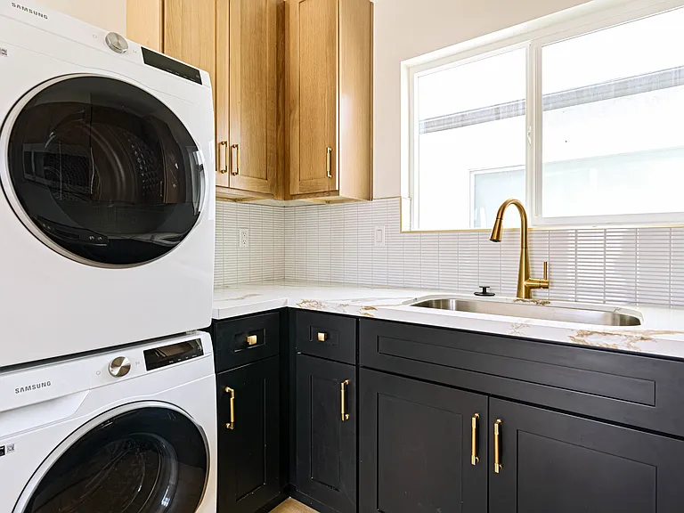 1953 Emerald St #1 — Photo 8