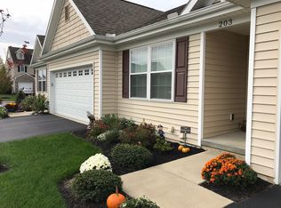 203 Charlan Blvd, Mount Joy, PA 17552
