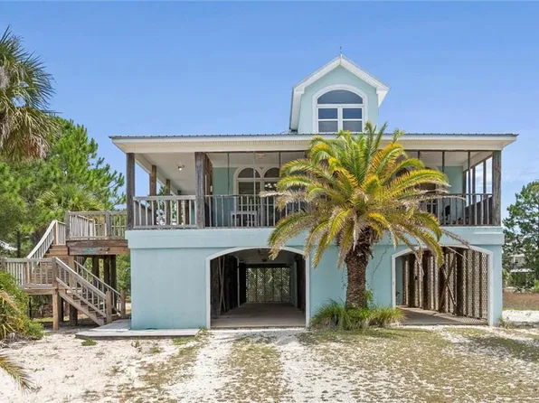 620 Hernando Pl, Dauphin Island, AL 36528