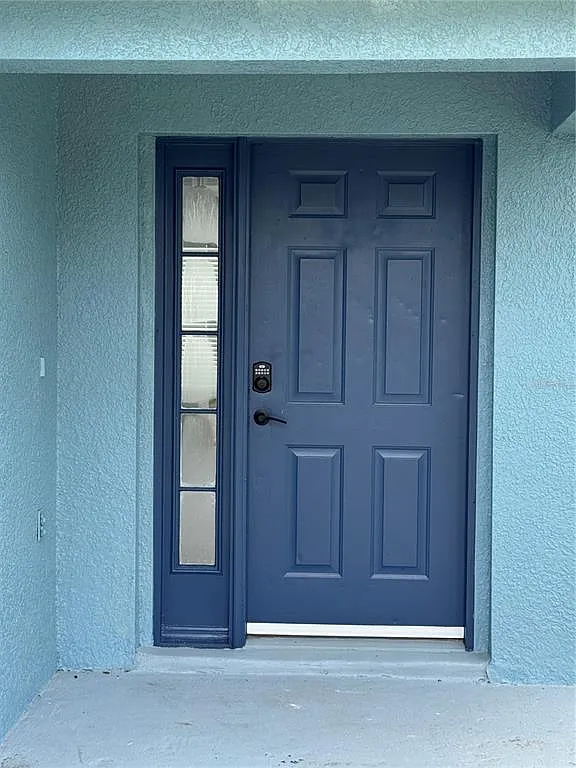 3 bed, 2.5 bath, 1523 sqft, $2,350 — Photo 2