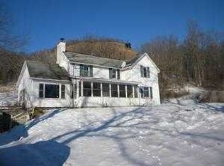 16901 Hillside Rd, Brownsville, MN 55919