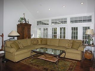 2nd image of 561 Coral Ridge Rd