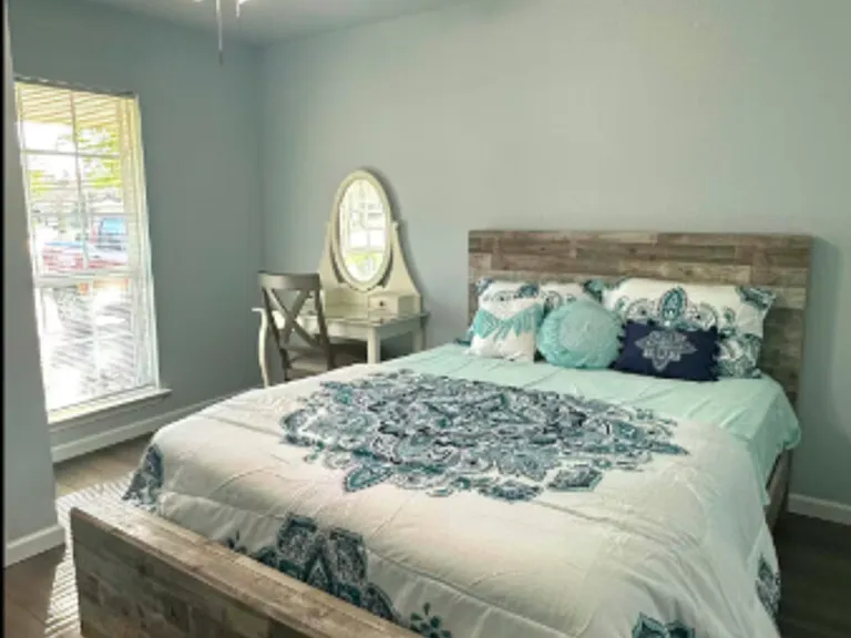 S Deerfield Cir — Photo 9