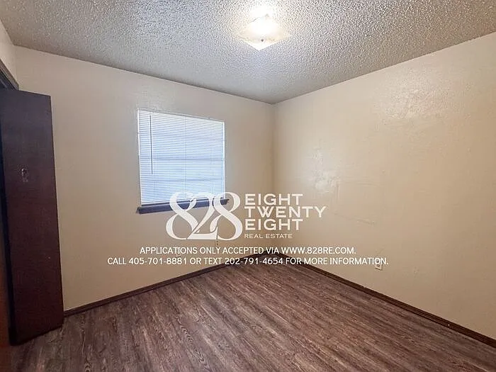 4103 N Oak Grove Dr — Photo 16