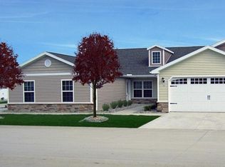 1212 Cowen Pl, Fort Wayne, IN 46825