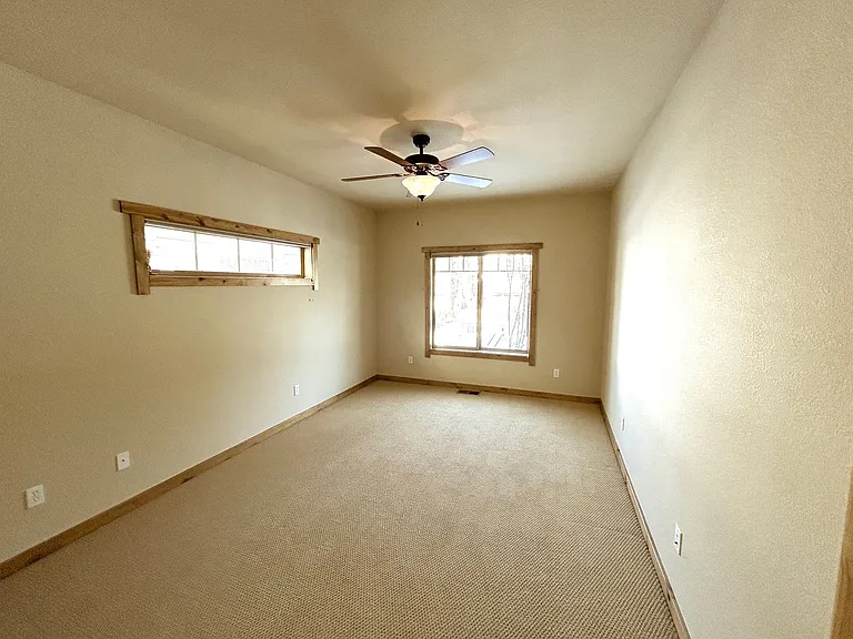 11357 Brockway Rd — Photo 17