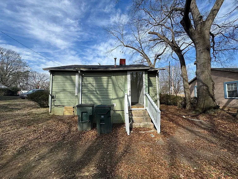 615 W Davidson Ave — Photo 9