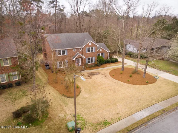 132 Epworth Drive, Jacksonville, NC 28546