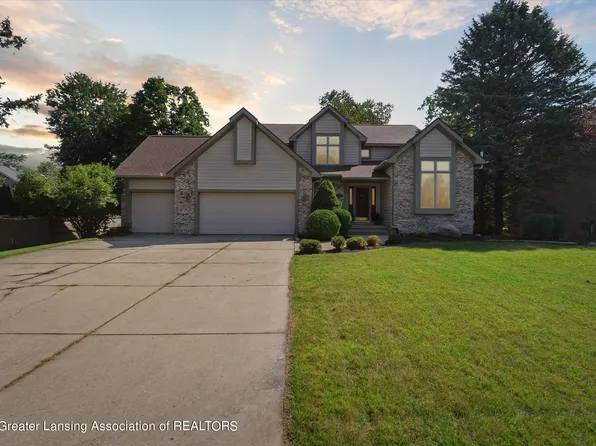 2412 Cheltingham Blvd, Lansing, MI 48917