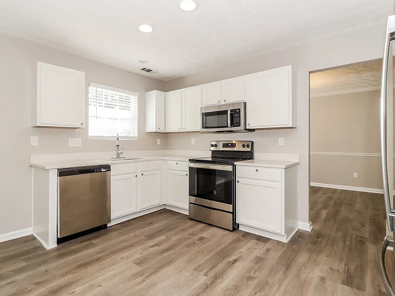 7023 Red Maple Ln — Photo 11