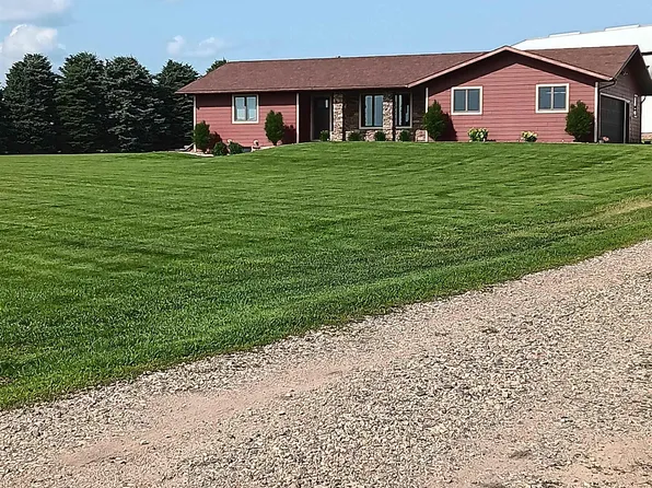 1342 Hickory Ave, Rock Rapids, IA 51246