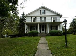 119 Chestnut St, Edinboro, PA 16412