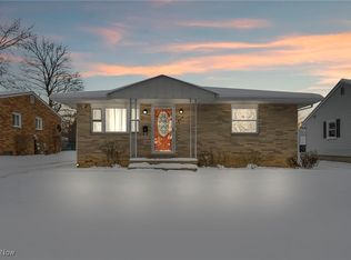 224 Hollywood Ave, Cuyahoga Falls, OH 44221