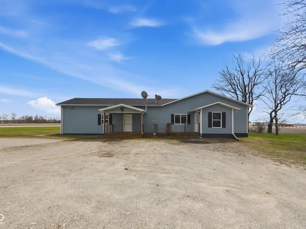 3650 S State Road 9, Wolcottville, IN 46795