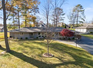 1790 Terrace Lake Rd, Columbus, IN