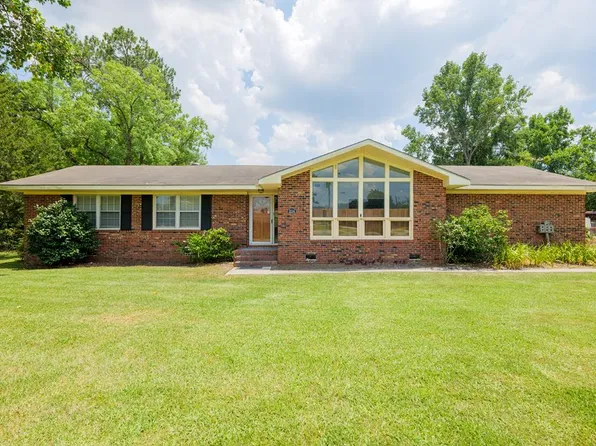 3134 Wallace Dr, Valdosta, GA 31605