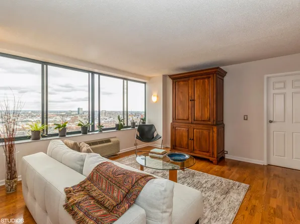 2001 Hamilton St #Penthouse P407, Philadelphia, PA 19130