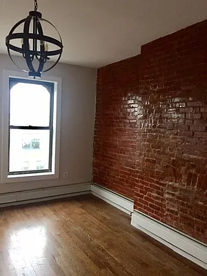 Rented by G2 Realty Group LLC | media 29