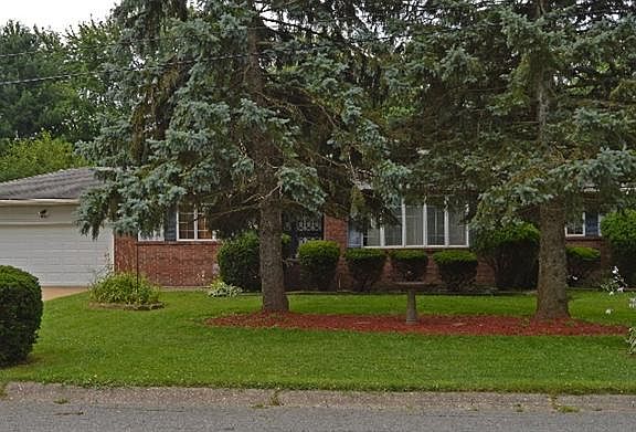 2nd image of 4951 E 75th Pl