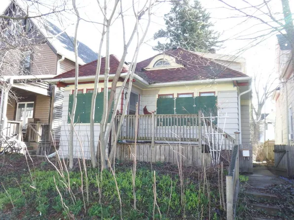 3226 North Newhall STREET, Milwaukee, WI 53211