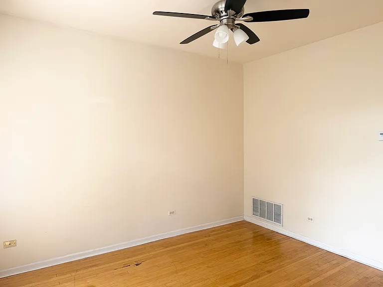 2628 W Rice St #3 — Photo 3