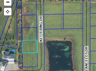 1409 Kettering Dr, Aberdeen, SD 57401